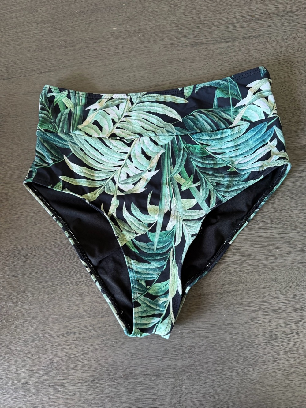 Tropical High-Waist Leaf Print Bikini Bottoms - Green on Black